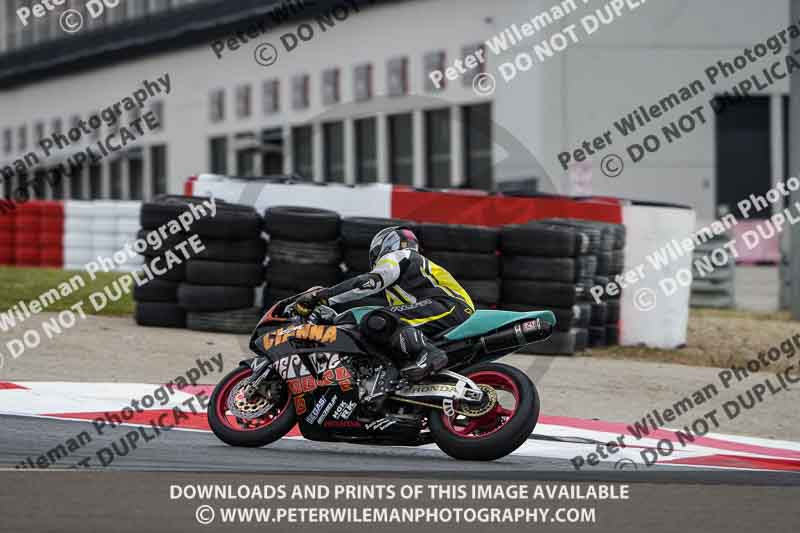 cadwell no limits trackday;cadwell park;cadwell park photographs;cadwell trackday photographs;enduro digital images;event digital images;eventdigitalimages;navarra;no limits trackdays;peter wileman photography;racing digital images;trackday digital images;trackday photos